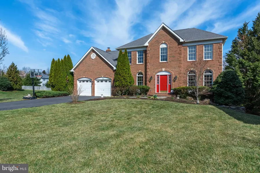 10864 HUNTER GATE WAY, Reston, VA 20194