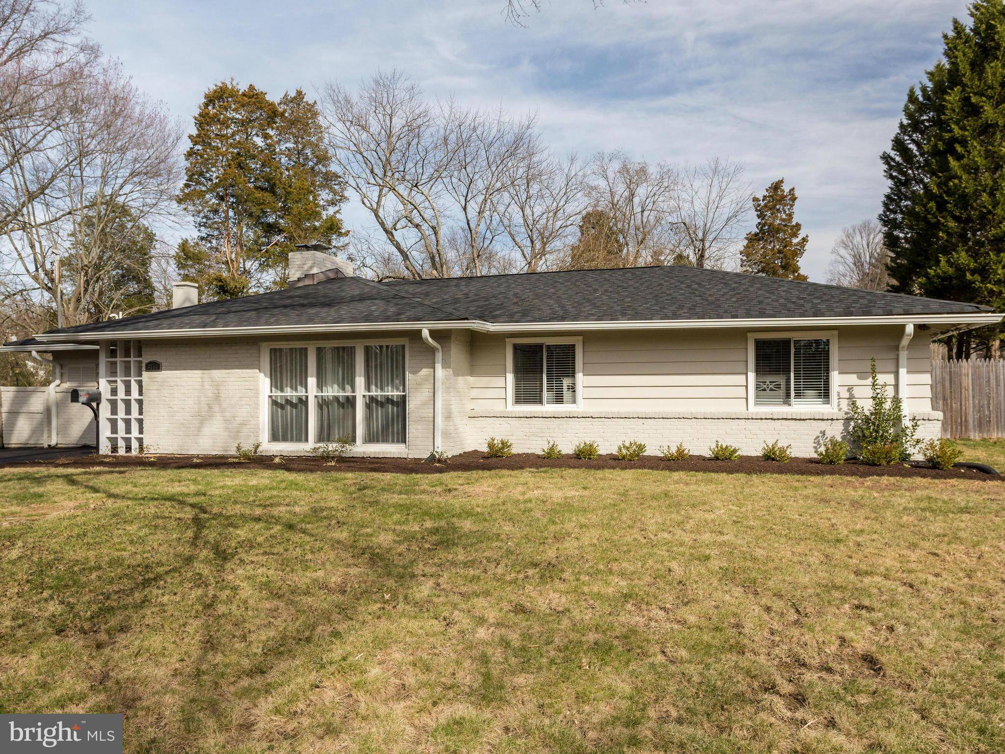 6714 VALLEY BROOK DR, Falls Church, VA 22042