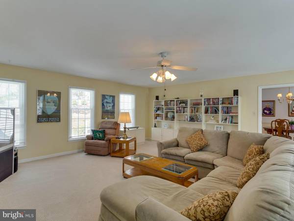 Oakton, VA 22124,11005 KILKEEL CT