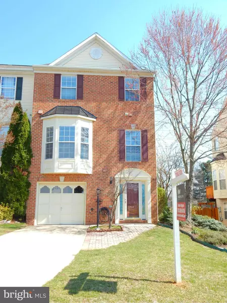 5201 BALLYCASTLE CIR, Alexandria, VA 22315