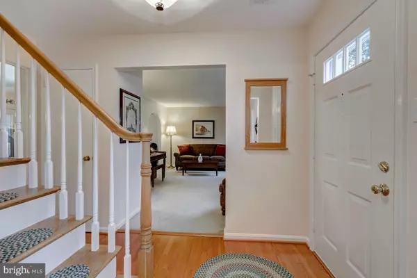 Alexandria, VA 22315,7203 RACEPOINT WAY