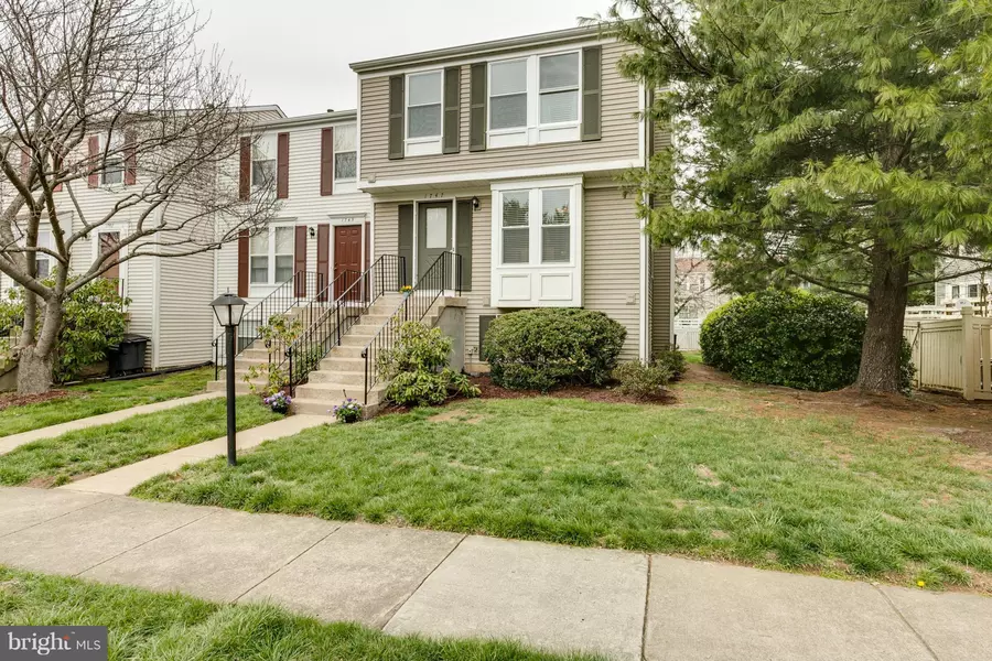 1747 SUNDANCE DR, Reston, VA 20194