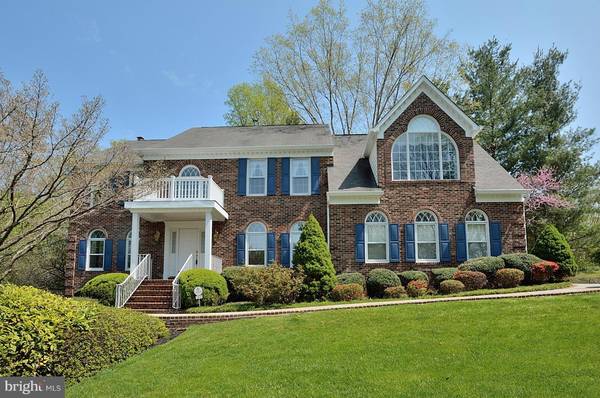 5928 FAIRVIEW WOODS DR, Fairfax Station, VA 22039