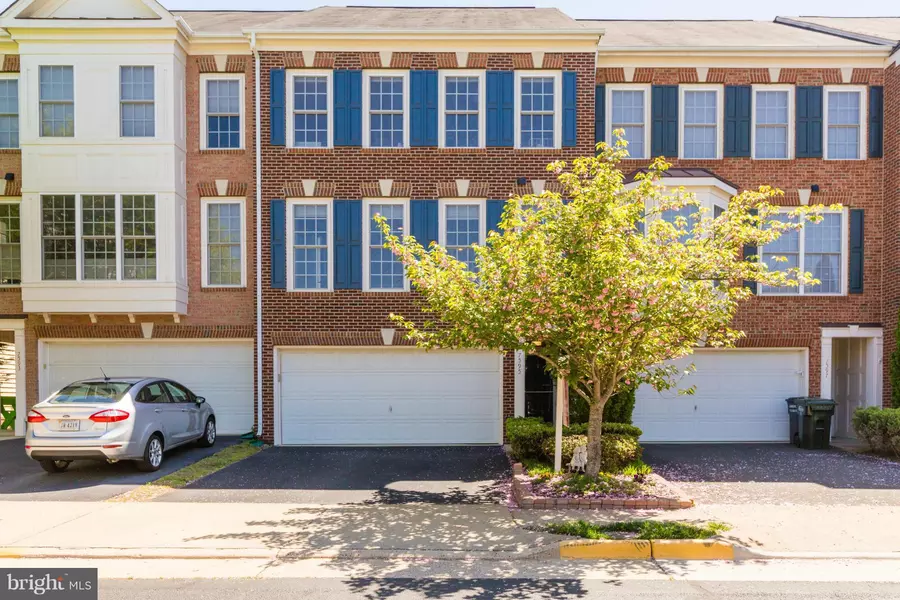 7595 GREY GOOSE WAY, Alexandria, VA 22306