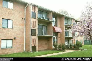 7610 SAVANNAH ST #T3, Falls Church, VA 22043