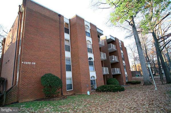 3320 WOODBURN VILLAGE DR #24, Annandale, VA 22003