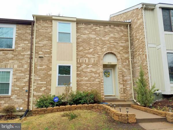 Springfield, VA 22152,8802 RIDGE HOLLOW CT