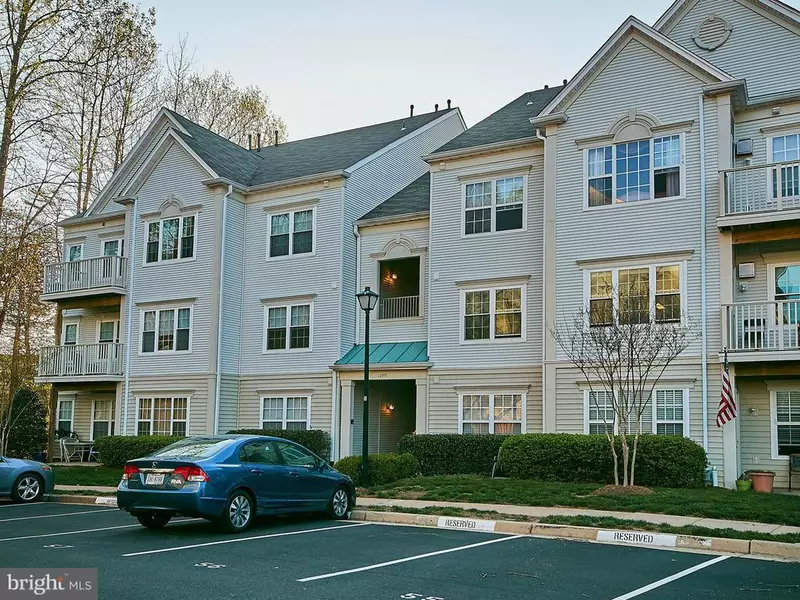 12491 HAYES CT #302, Fairfax, VA 22033