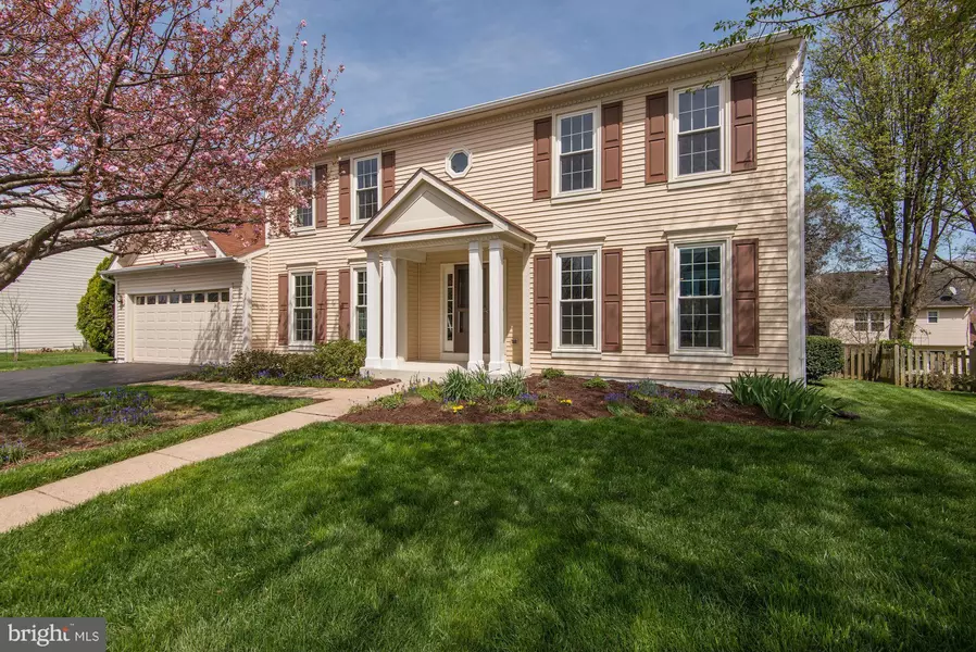 5413 SEQUOIA FARMS DR, Centreville, VA 20120