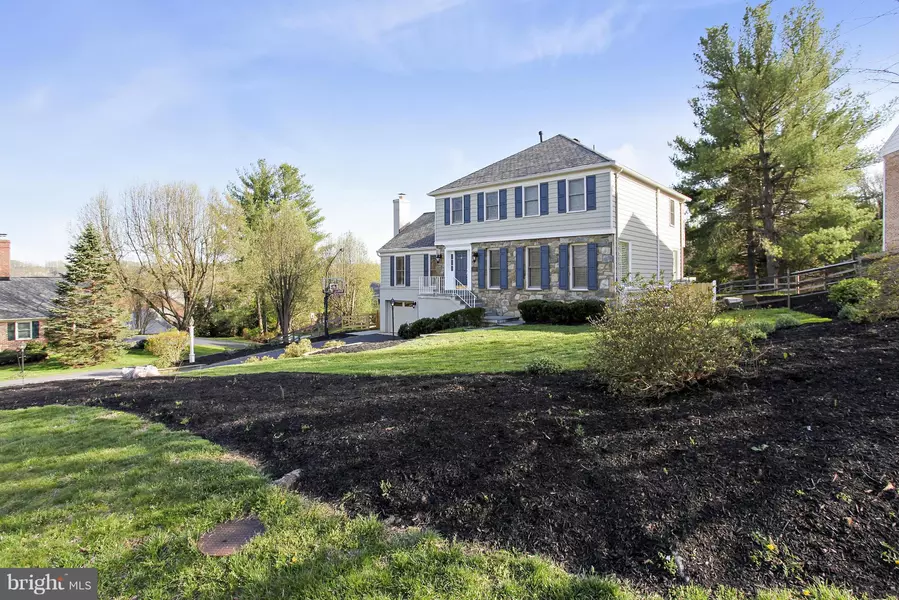 1327 CARPERS FARM WAY, Vienna, VA 22182