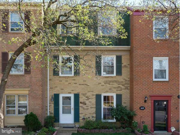 6607 DEER GAP CT, Alexandria, VA 22310