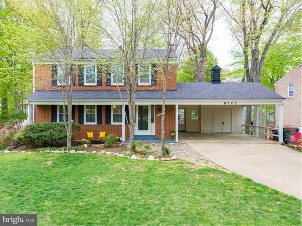 8702 BRAEBURN DR, Annandale, VA 22003