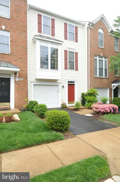 11642 FAIRFAX CENTER WOODS TRL, Fairfax, VA 22030