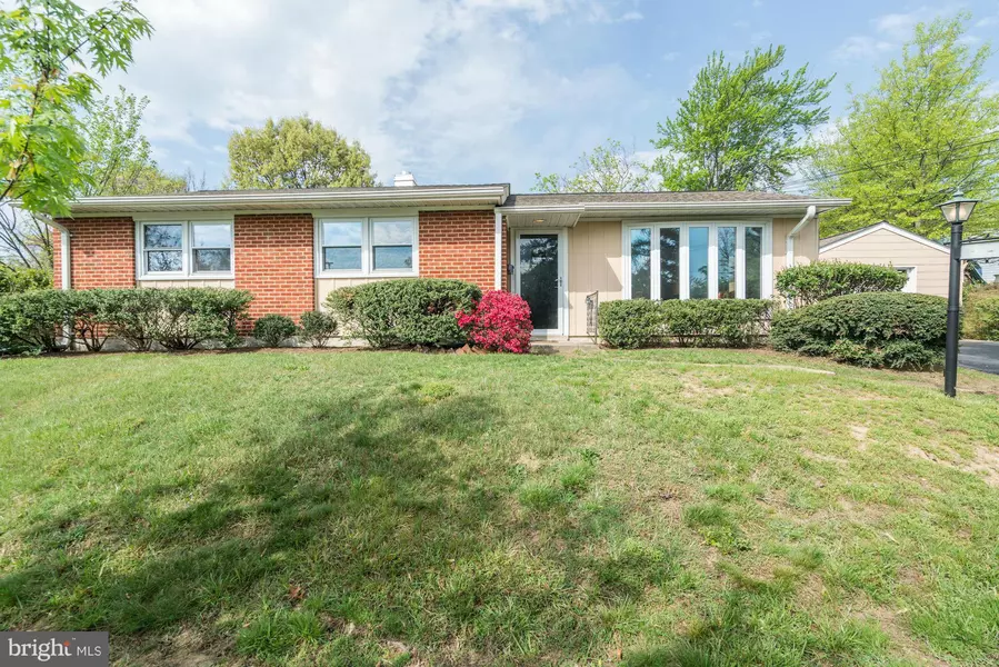 5918 LA VISTA DR, Alexandria, VA 22310