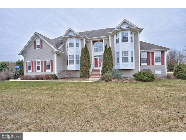 9 YORKVILLE TER, Allentown, NJ 08501