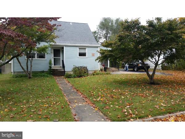 80 LAKEVIEW DR, Allentown, NJ 08501