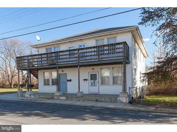 81 LANNING AVE, Penns Grove, NJ 08069