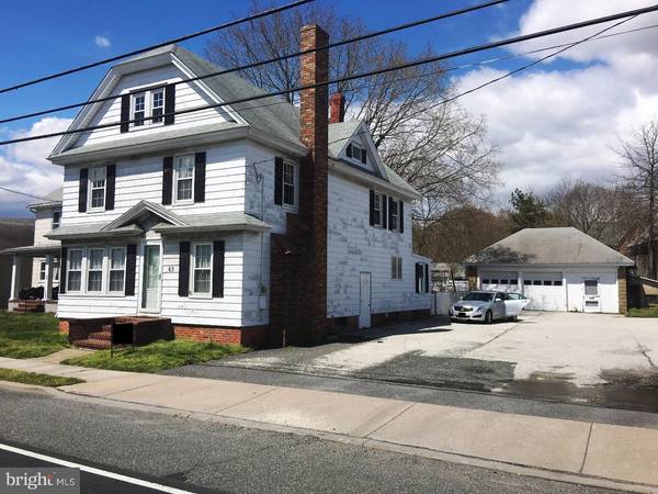 65 CHESTNUT ST, Elmer, NJ 08318