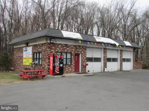 515 SHELL RD, Carneys Point, NJ 08069