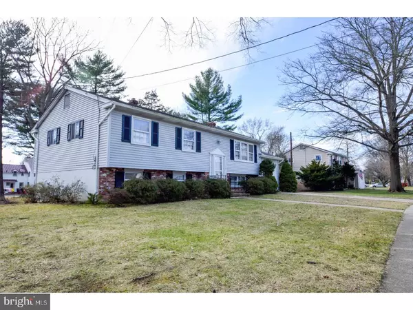 Woodstown, NJ 08098,10 HARRIS LN