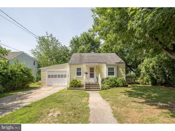 Carneys Point, NJ 08069,404 MANOR AVE