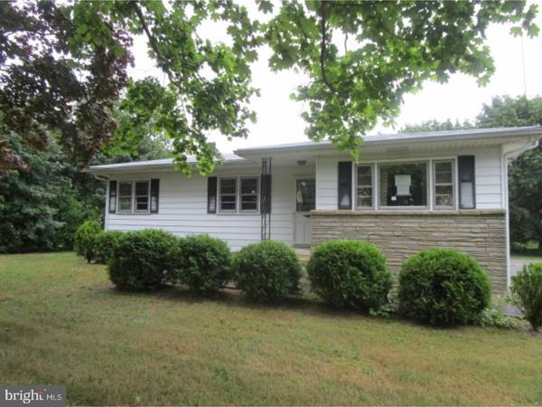 16 UPPER NECK RD, Pittsgrove, NJ 08318