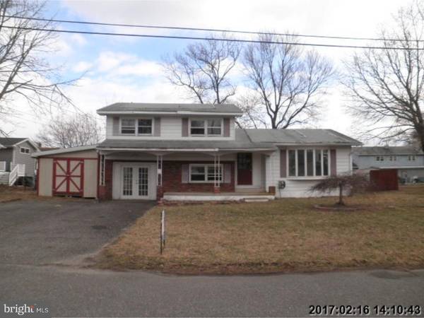 5 PENN ST, Pennsville, NJ 08070