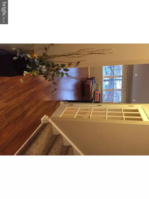 Princeton, NJ 08540,55 SCARLET OAK DR