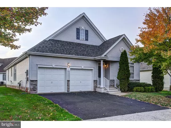 7 TALLMAN LN, Somerset, NJ 08873