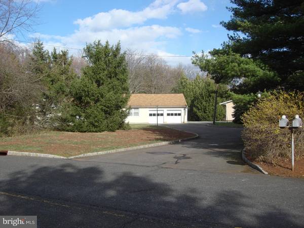 133 GREEN AVE, Belle Mead, NJ 08502