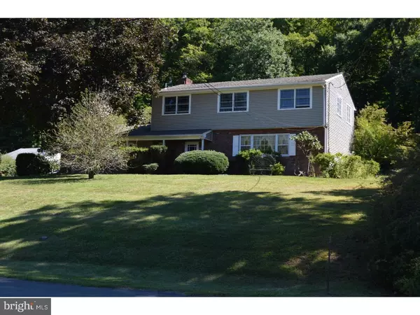 10 GLENWOOD LN, Stockton, NJ 08559