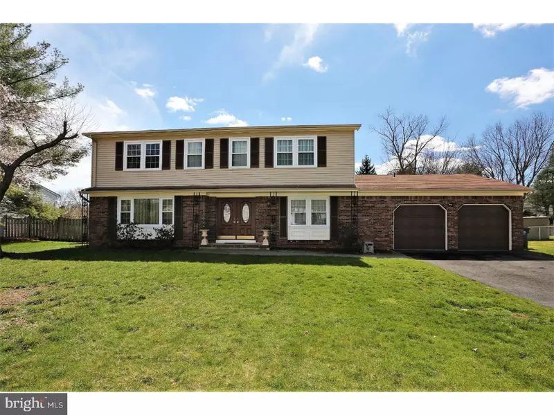 20 HAMILTON LN N, Plainsboro, NJ 08536