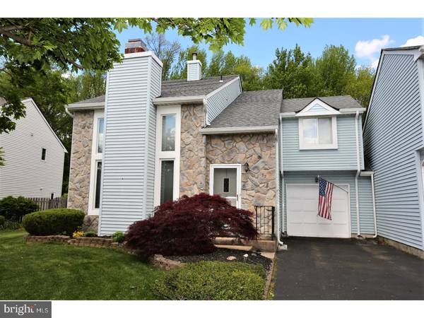 52 JEFFREY CIR, Dayton, NJ 08810