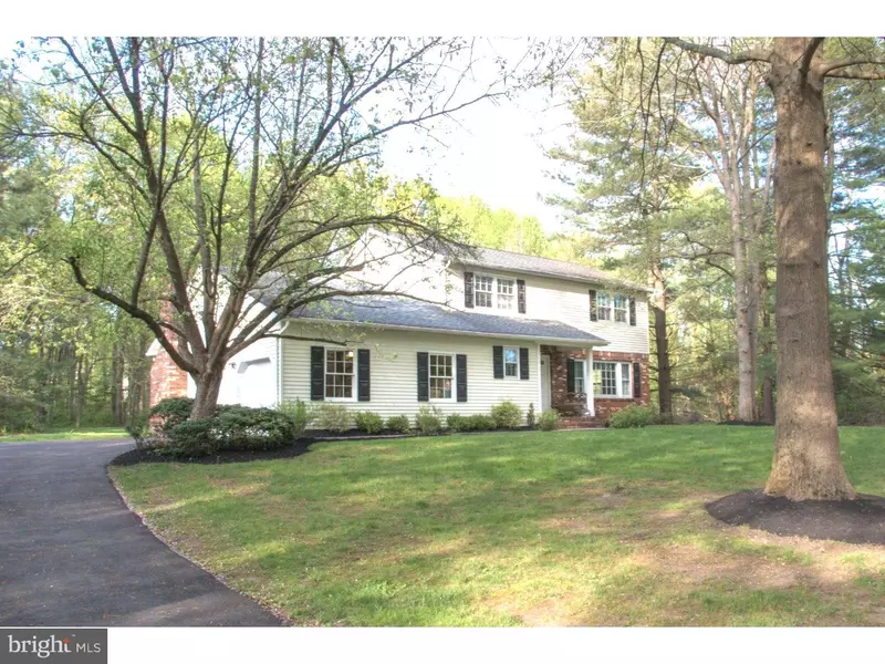 27 DOUGLAS DR, South Brunswick, NJ 08540