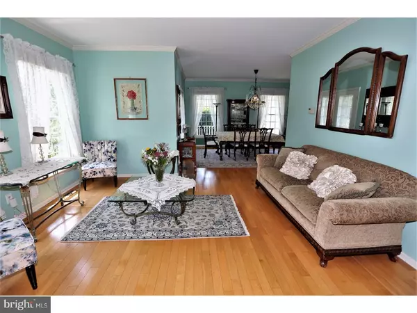 Cranbury, NJ 08512,2 BODINE DR