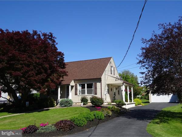 247 MEMORIAL BLVD, Newmanstown, PA 17073