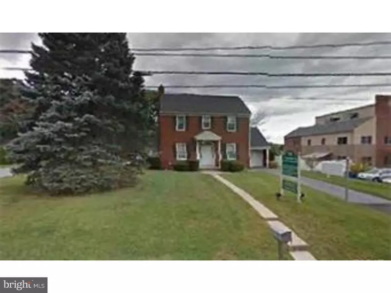 758 N BROOKSIDE RD, Allentown, PA 18106