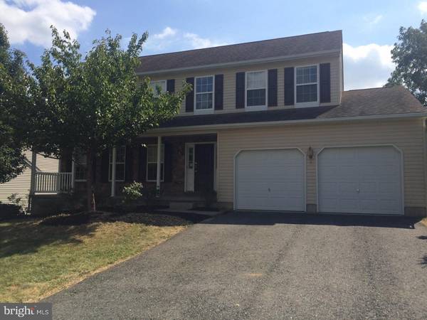 Macungie, PA 18062,7048 HEARTH LN