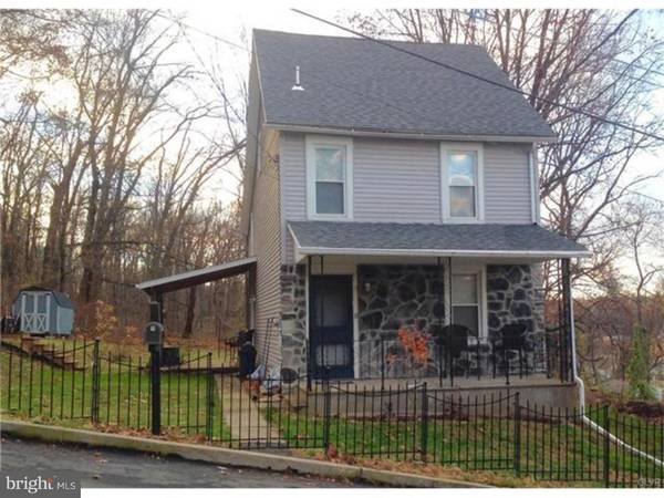 15 WARREN ST, Fountain Hill, PA 18015