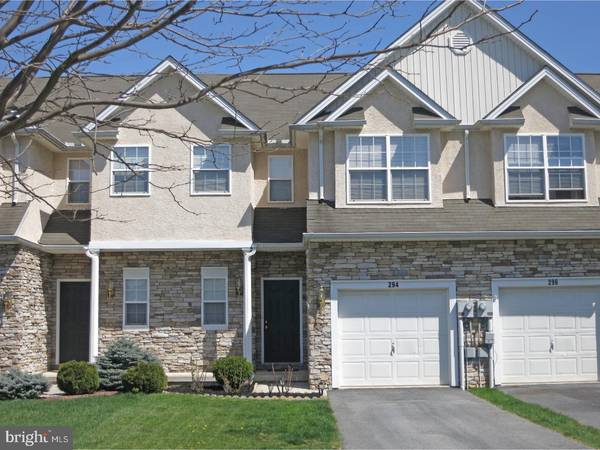 294 MAPLE CT, Alburtis, PA 18011