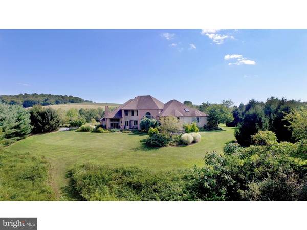 4518 LOCH VALLEY RD, New Tripoli, PA 18066