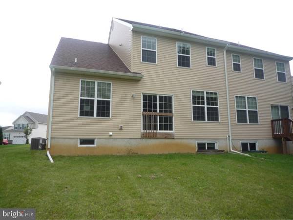 Alburtis, PA 18011,418 RACITE RD