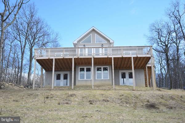 4871 BLUE MOUNTAIN RD, Linden, VA 22642