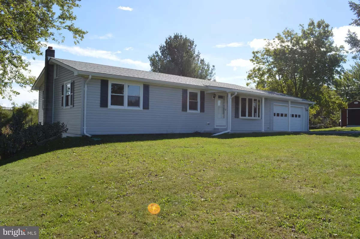 Berkeley Springs, WV 25411,104 MORGAN LN