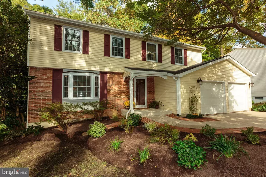 8108 ROLLING KNOLL CT, Springfield, VA 22153