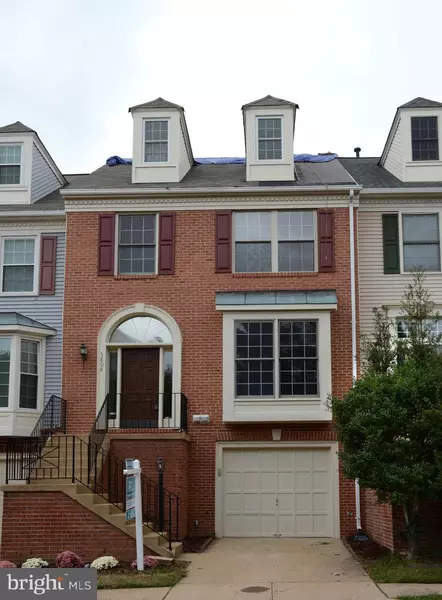 5808 APPLEFORD DR, Alexandria, VA 22315