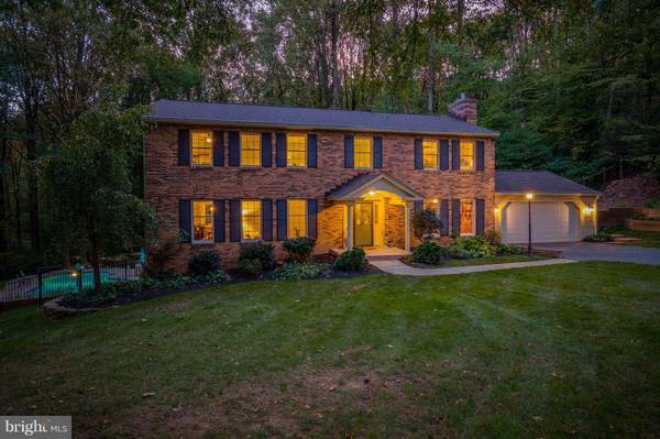 Glen Arm, MD 21057,4 CHICKORY CT