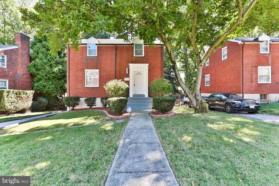 3723 OAK AVE, Baltimore, MD 21207