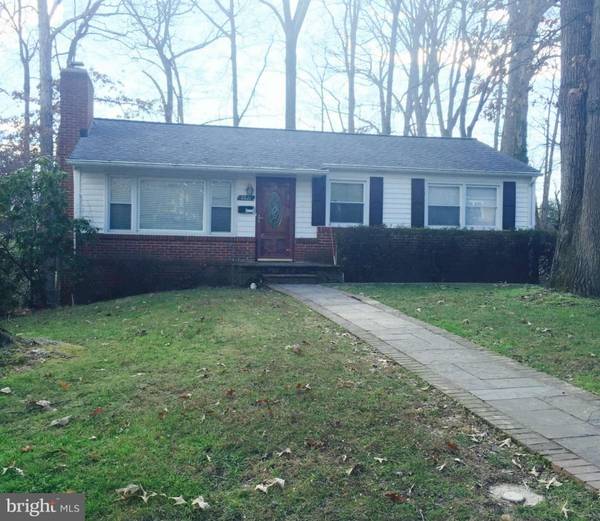 6621 FISHER AVE, Falls Church, VA 22046