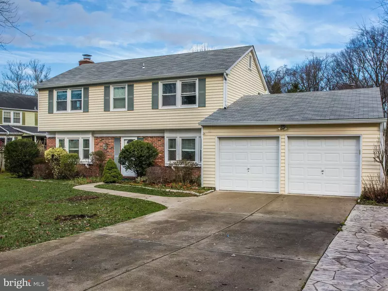 13108 MELVILLE LN, Fairfax, VA 22033